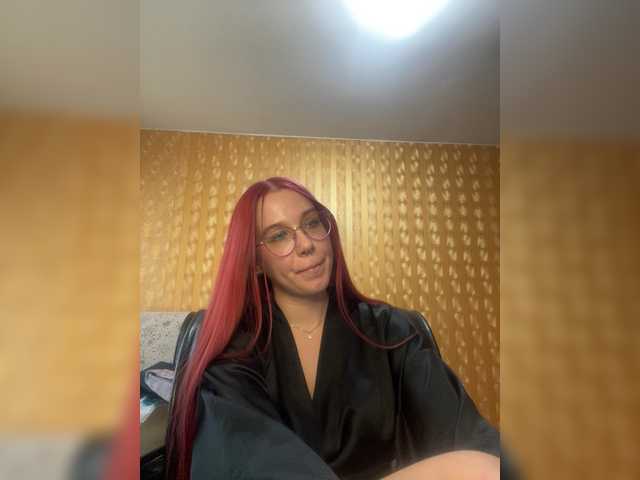 adrenalinse live cam on BongaCams