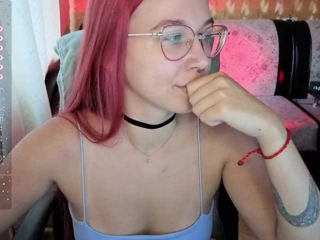 adrenalinse live cam on BongaCams