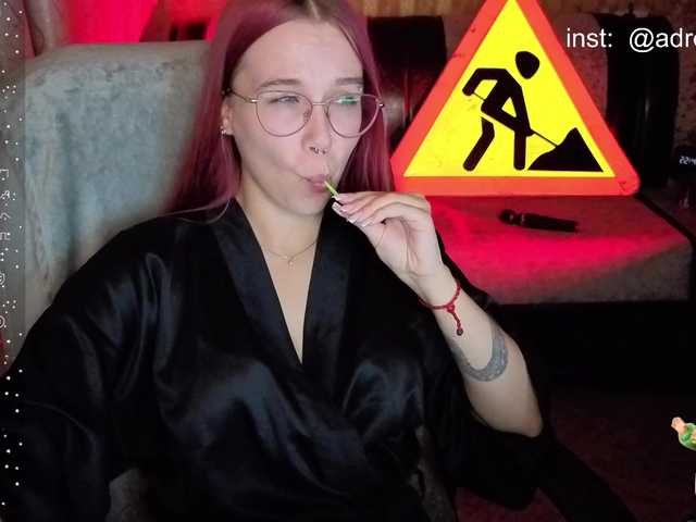 adrenalinse live cam on BongaCams