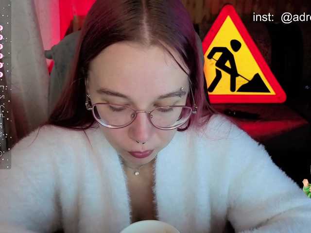adrenalinse live cam on BongaCams
