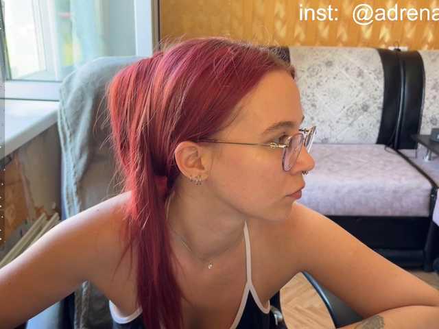 adrenalinse live cam on BongaCams