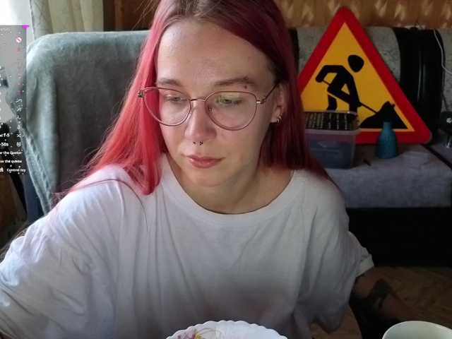 adrenalinse live cam on BongaCams