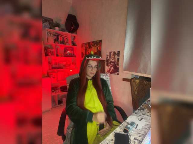 adrenalinse's BongaCams show and profile