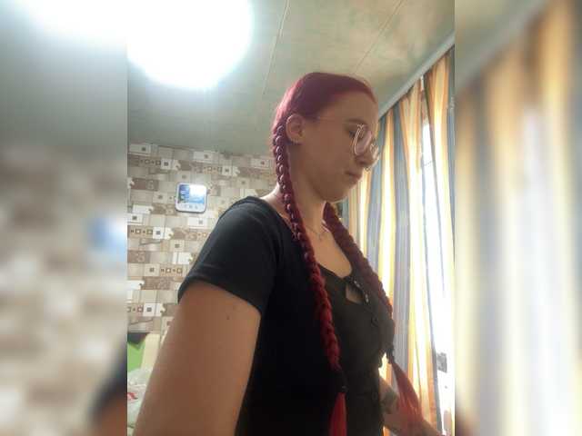 adrenalinse live cam on BongaCams
