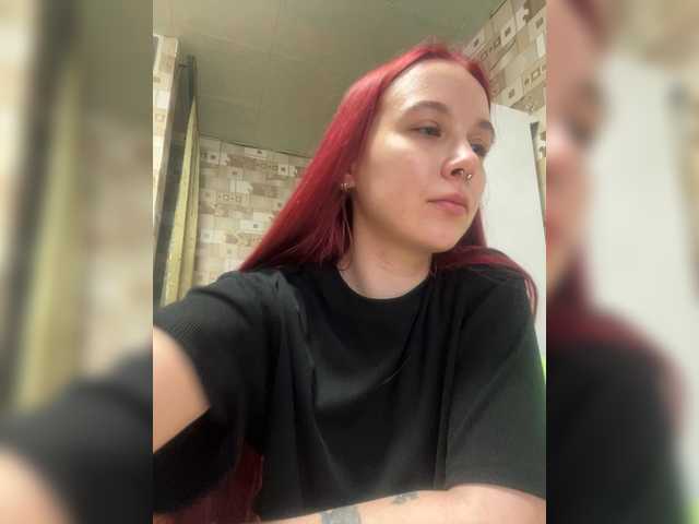 adrenalinse live cam on BongaCams
