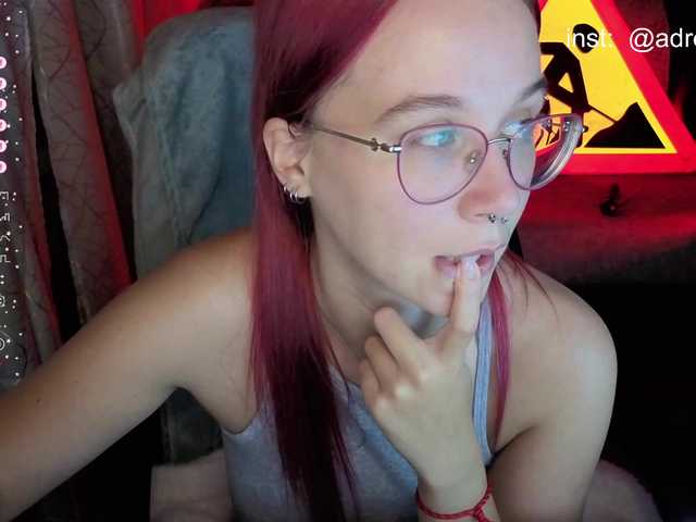 adrenalinse live cam on BongaCams