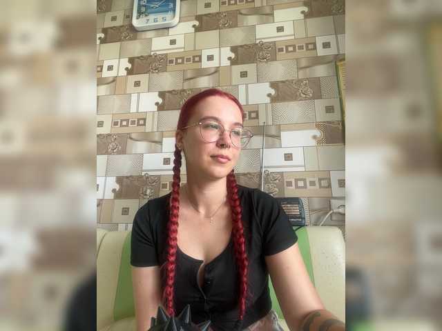adrenalinse live cam on BongaCams