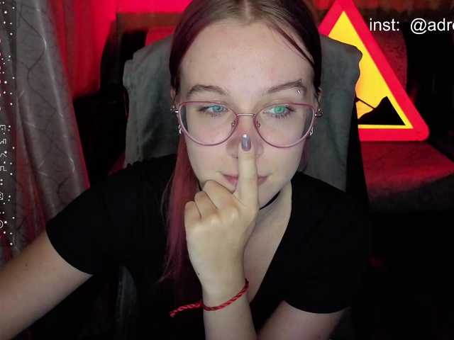 adrenalinse live cam on BongaCams