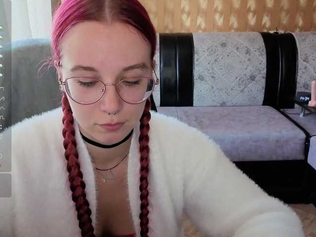 adrenalinse live cam on BongaCams