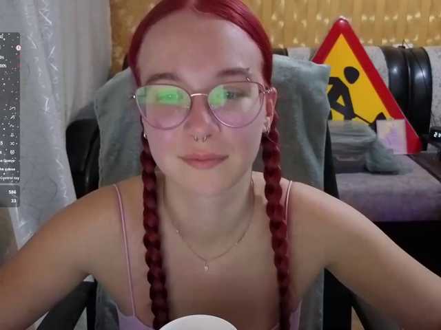 adrenalinse live cam on BongaCams