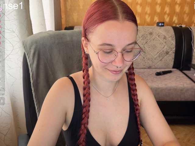 adrenalinse live cam on BongaCams