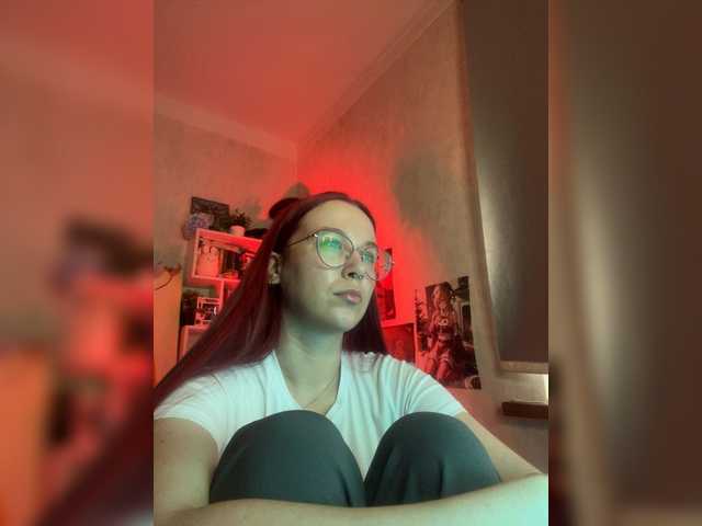 adrenalinse live cam on BongaCams