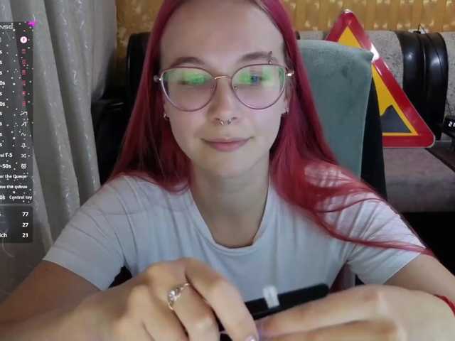 adrenalinse live cam on BongaCams