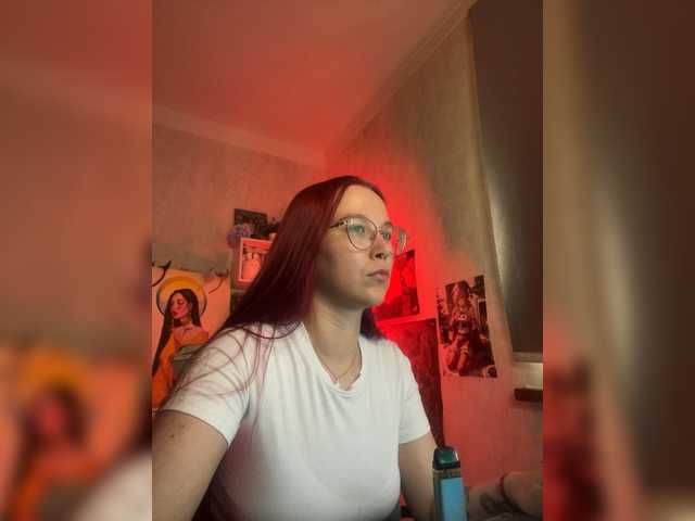 adrenalinse live cam on BongaCams