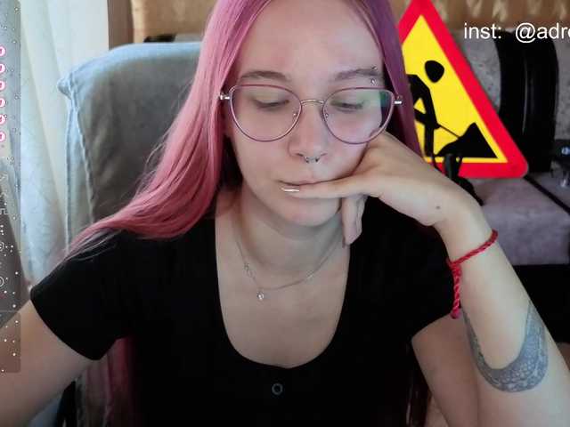 adrenalinse live cam on BongaCams