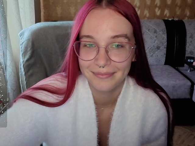 adrenalinse live cam on BongaCams