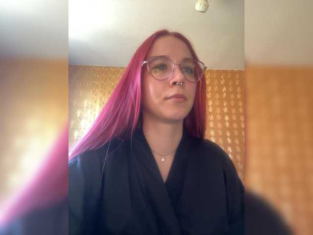 adrenalinse live cam on BongaCams
