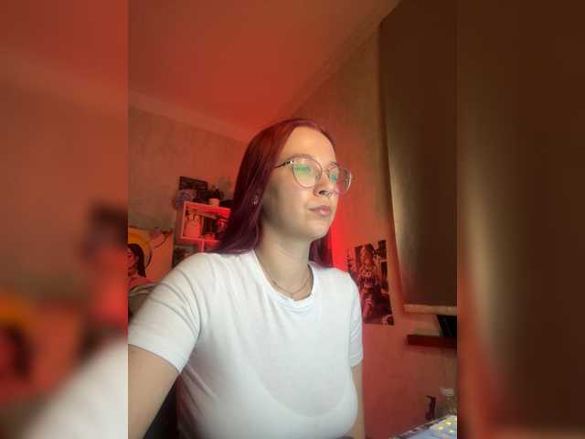 adrenalinse live cam on BongaCams