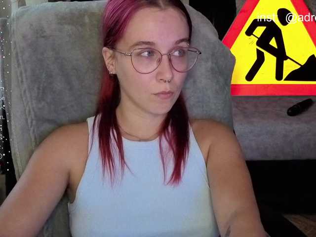 adrenalinse live cam on BongaCams