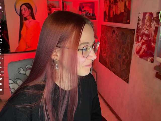 adrenalinse's BongaCams show and profile