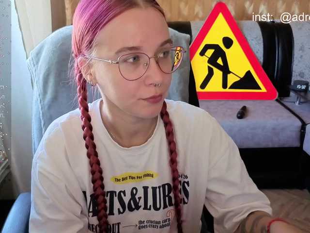 adrenalinse live cam on BongaCams