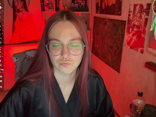 adrenalinse's BongaCams show and profile