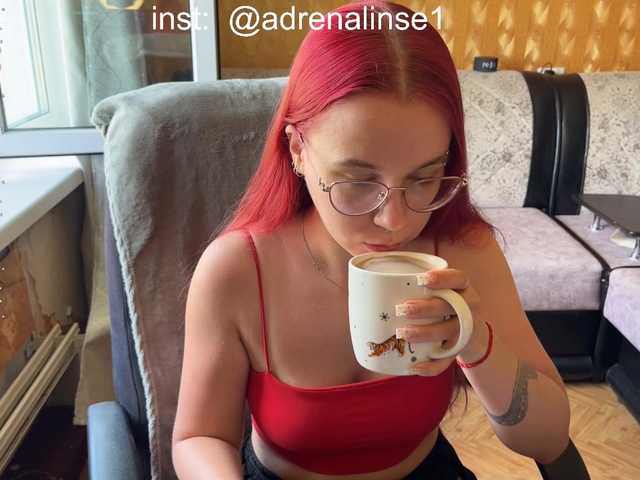 adrenalinse live cam on BongaCams