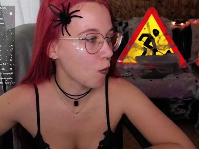 adrenalinse live cam on BongaCams
