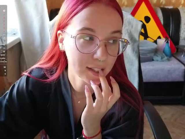 adrenalinse live cam on BongaCams