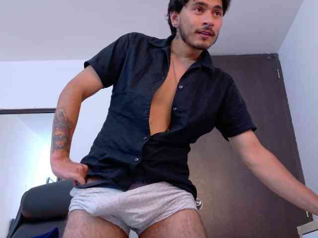 Eliam Eliam