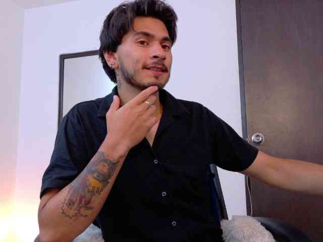 Eliam Eliam