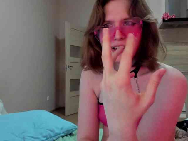 KatiaNPZD Sex Cam Show