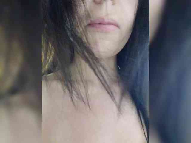 AngelsRika webcam