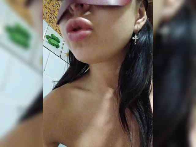 AngelsRika webcam