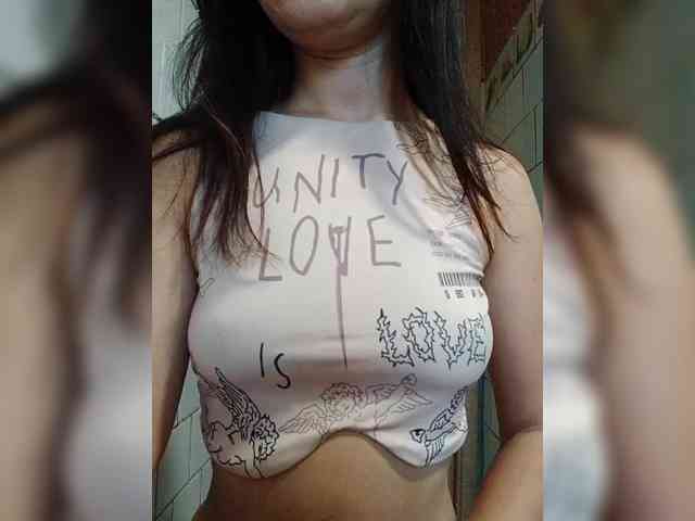 AngelsRika webcam