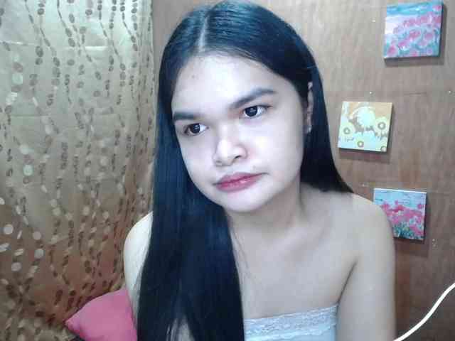 Ursweet4ngel Live Webcam on BongaCams