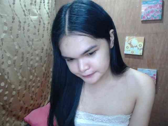Ursweet4ngel Live Webcam on BongaCams