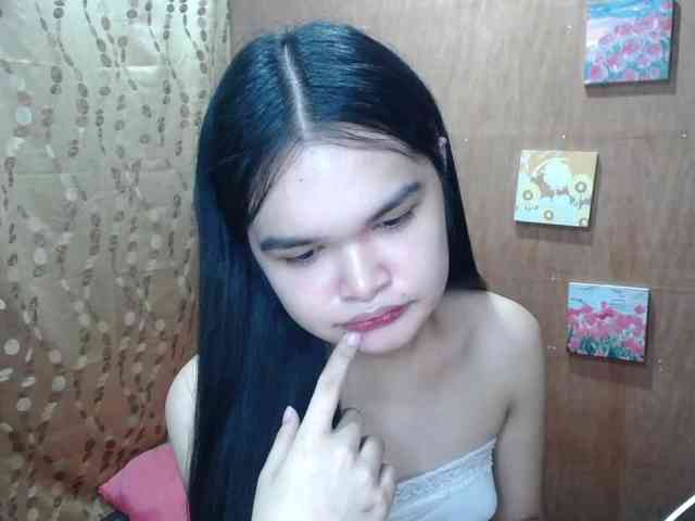 Ursweet4ngel Live Webcam on BongaCams