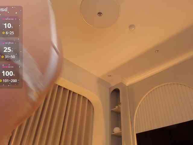 _LunaViolet_ webcam