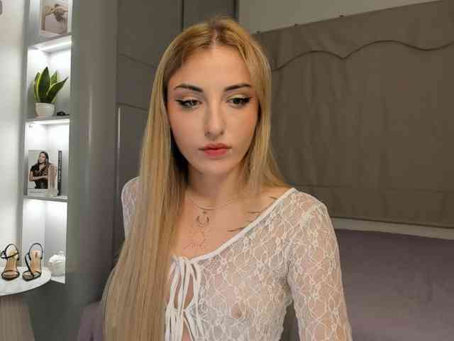 _LunaViolet_ webcam