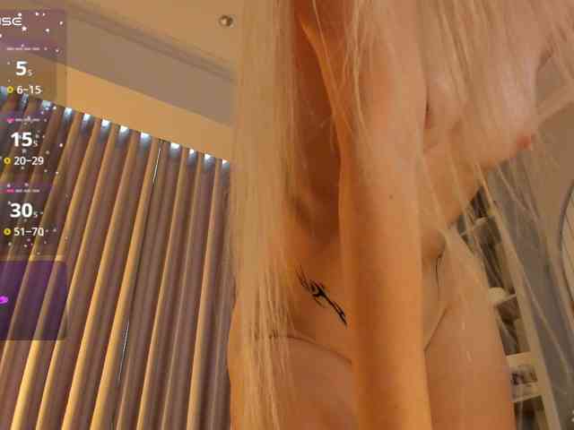 _LunaViolet_ webcam