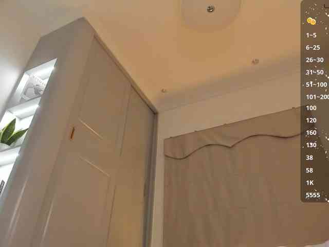 _LunaViolet_ webcam