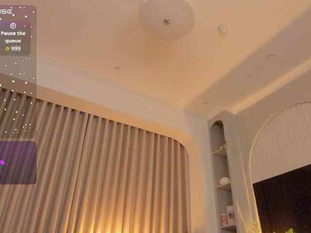 _LunaViolet_ webcam