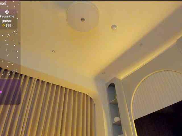 _LunaViolet_ webcam