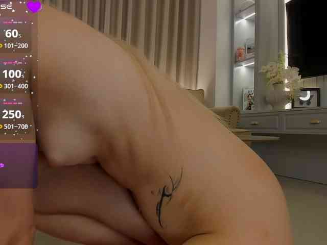 _LunaViolet_ webcam