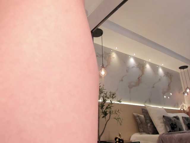 SolAvelar live cam on BongaCams