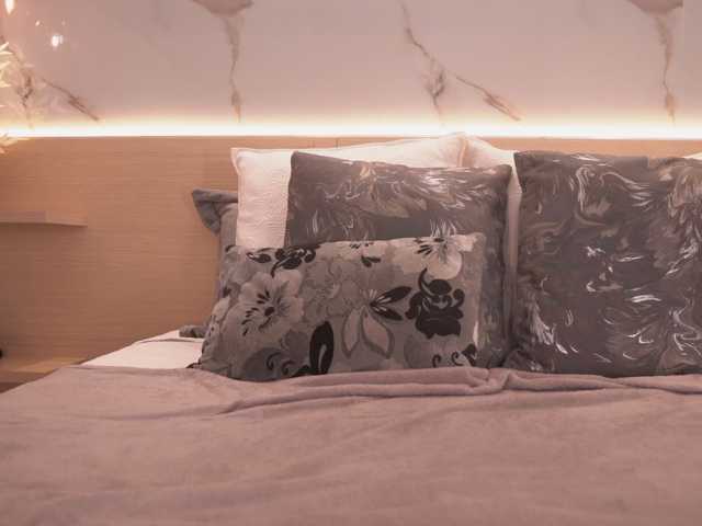 SolAvelar live cam on BongaCams
