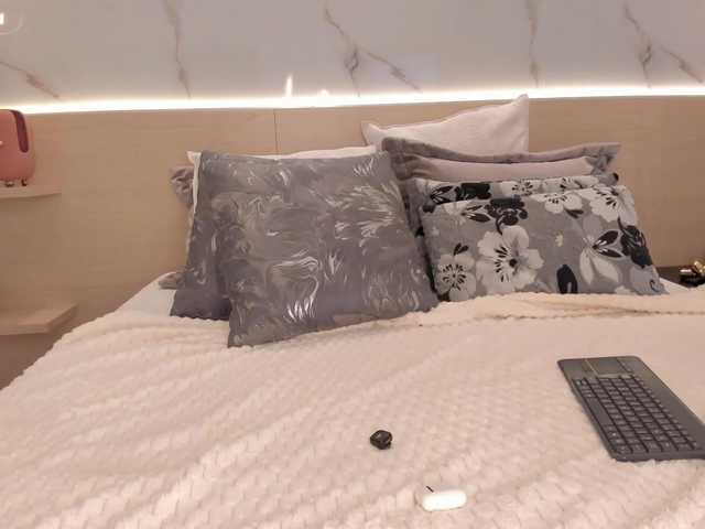 SolAvelar live webcam show