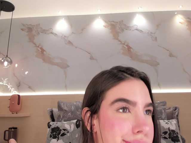 SolAvelar live cam on BongaCams