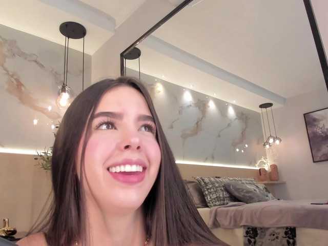 SolAvelar live cam on BongaCams
